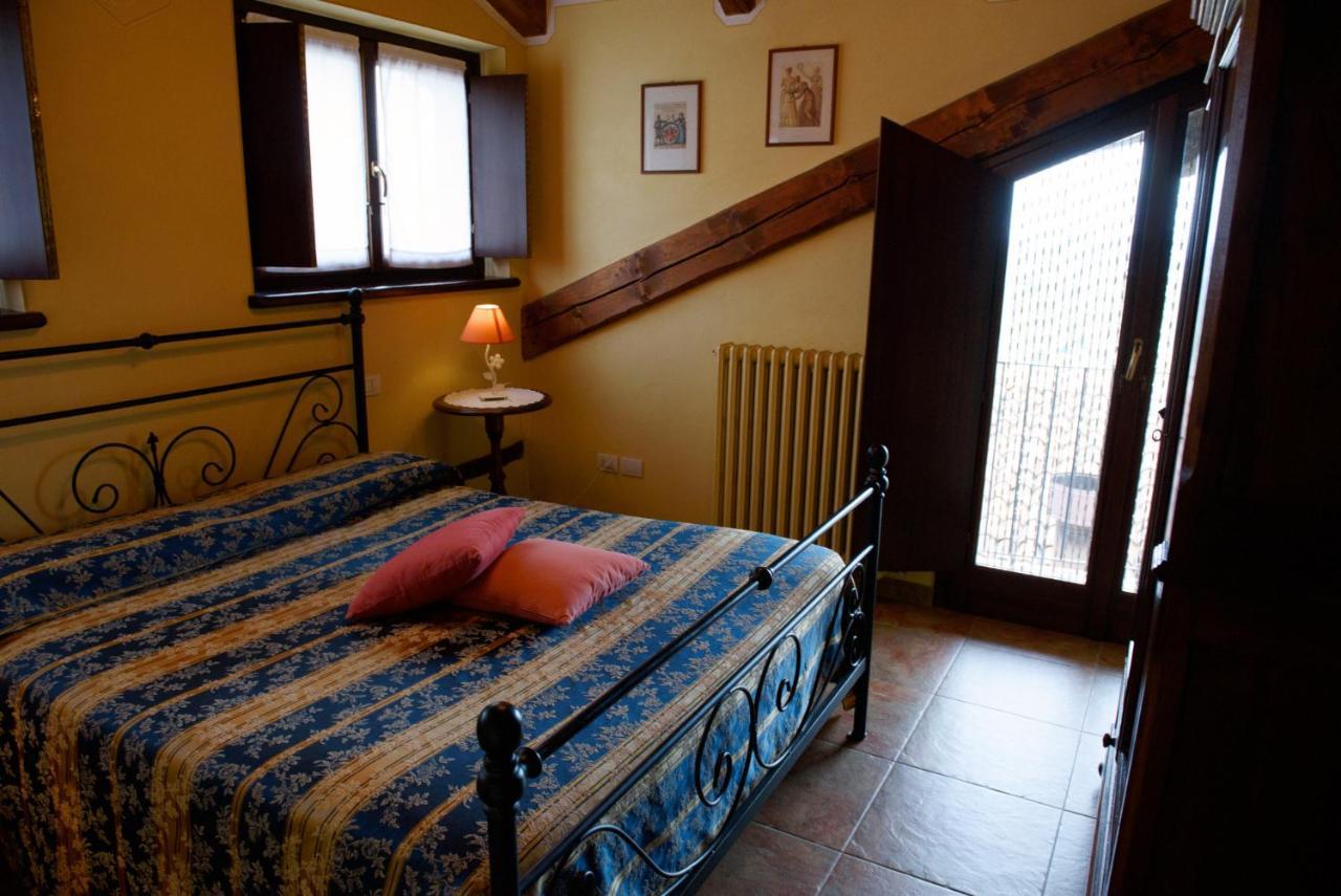 Sul Bric Dei Capalot Apartment La Morra Exterior photo