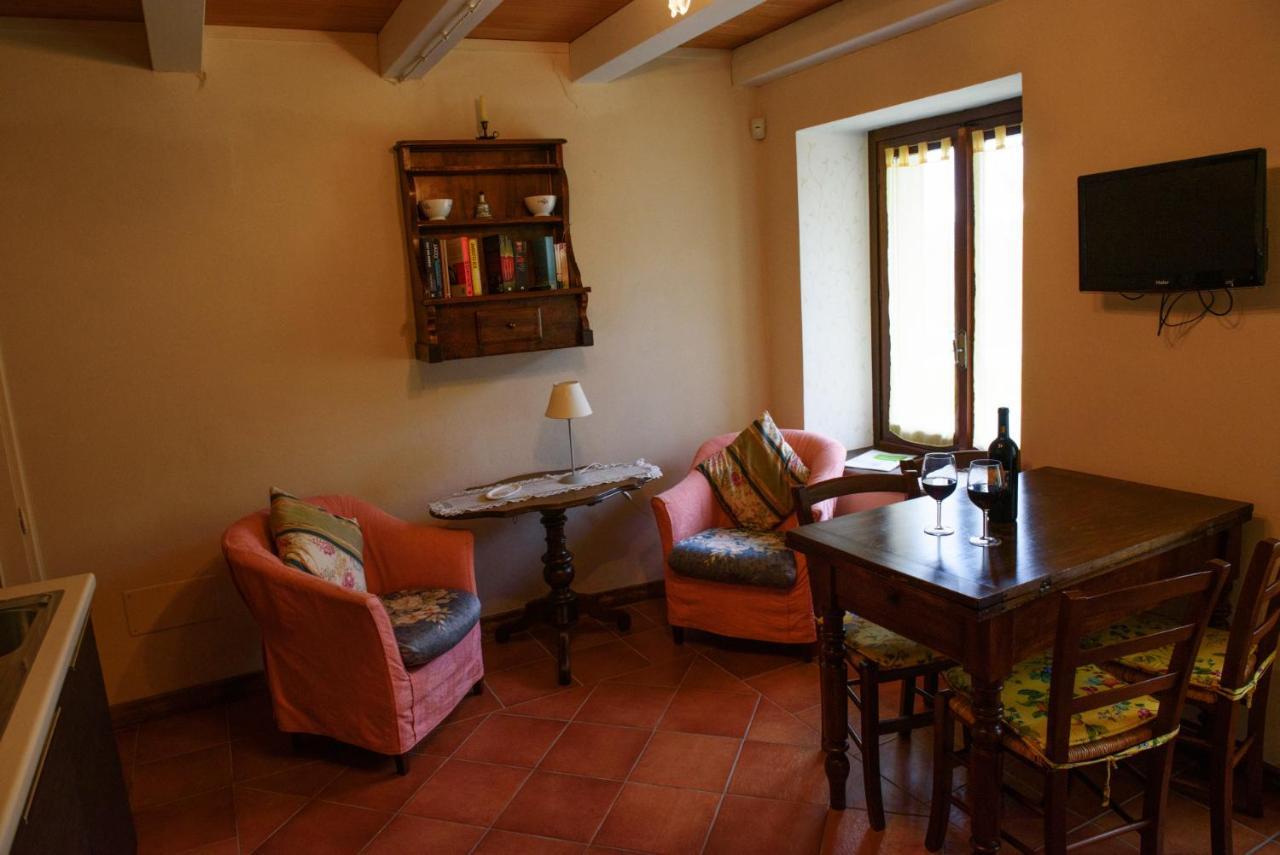 Sul Bric Dei Capalot Apartment La Morra Exterior photo
